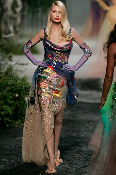 Look 20
